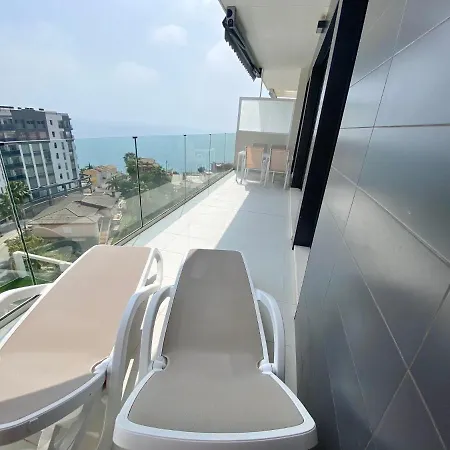 Modern In Apartamento *